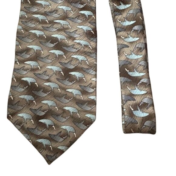 The Nature Conservatory Silk Tie Humpback Whale Print Preservation Collection - Picture 2 of 3